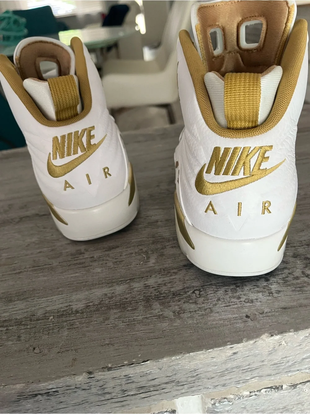 Nike Air Jordan MVP -  White Metallic Gold Men's 11 US (DZ4475-170)